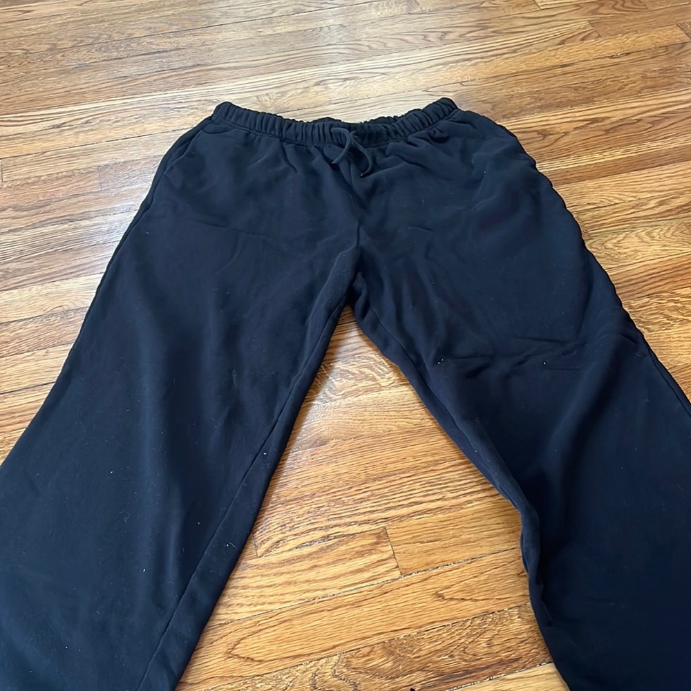 OLD NAVY SWEATPANTS
